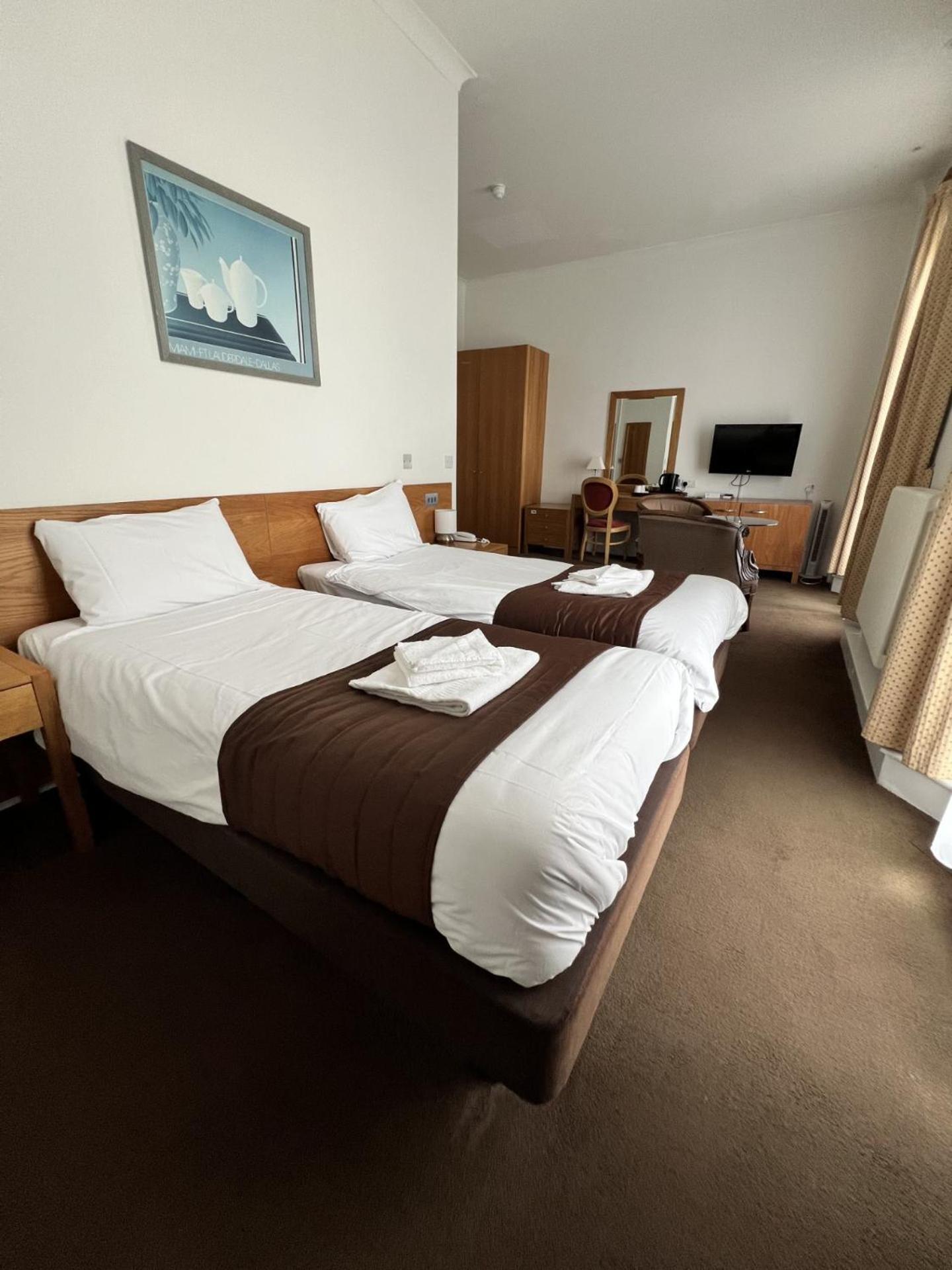 Cavendish Hotel Істборн Екстер'єр фото