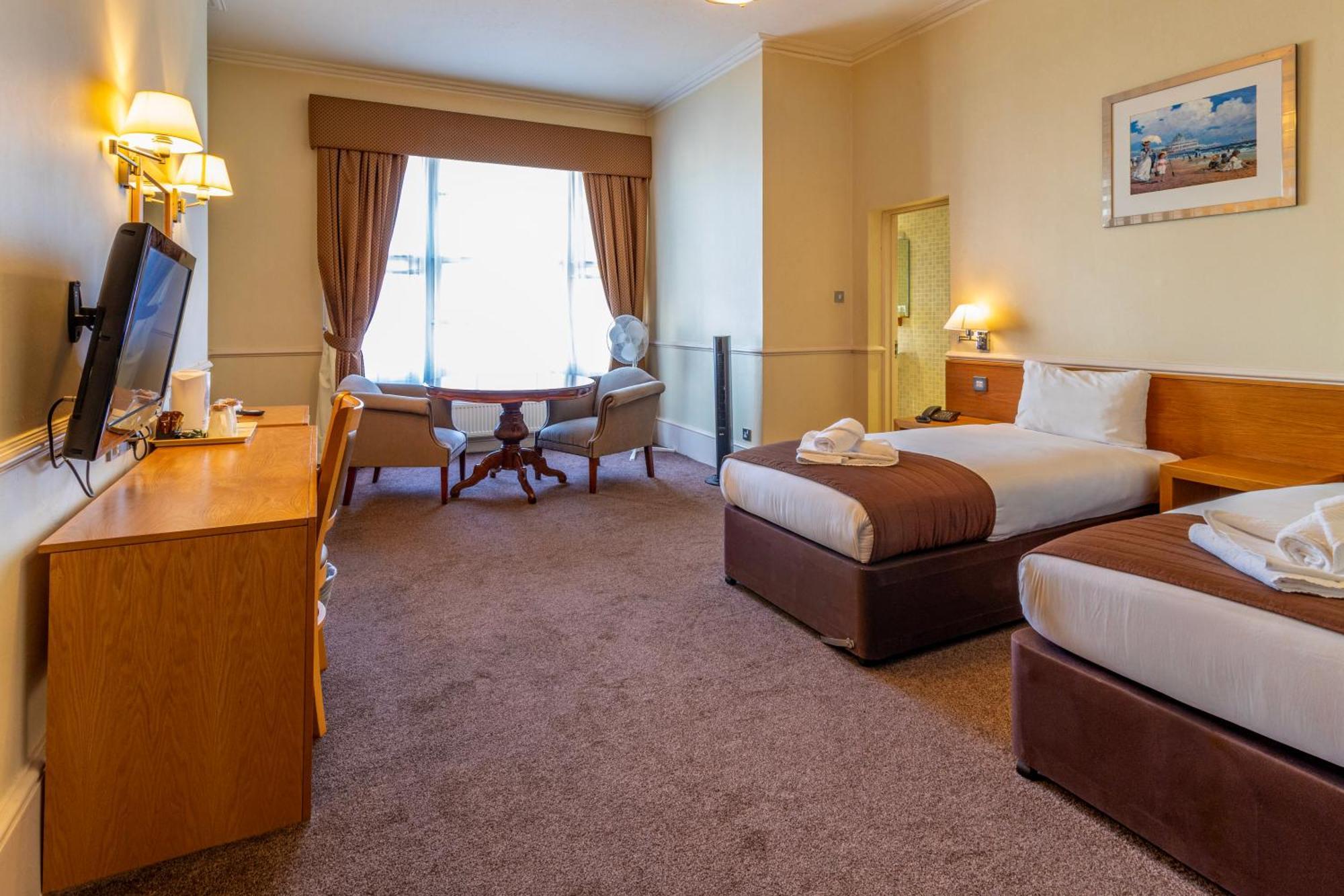 Cavendish Hotel Істборн Екстер'єр фото