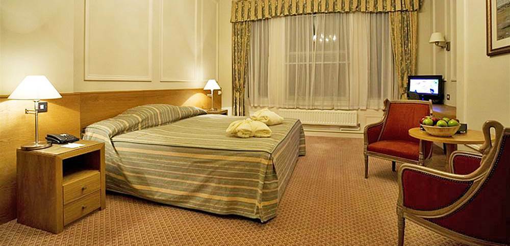 Cavendish Hotel Істборн Екстер'єр фото